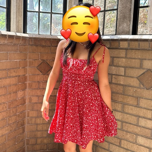 SUMMER JAM MINI DRESS - STRAPPY SLIP DRESS IN RED FLORAL PRINT SHOWPO - Picture 3 of 3